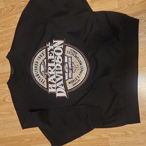 Harley Davidson's  crewneck sweater